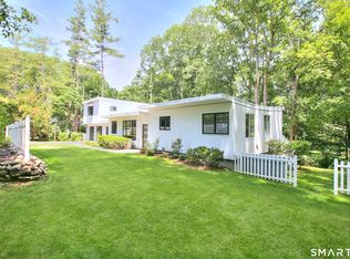 128 Linley Drive, Fairfield, CT 06825