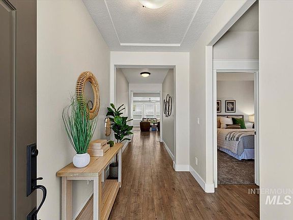 5th image of 3495 E Girdner Dr