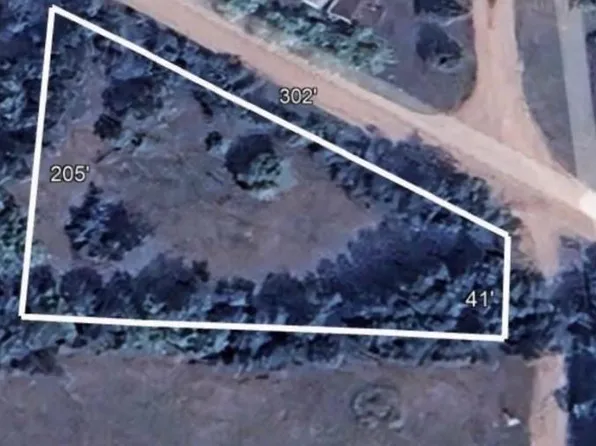 307-309- 311 Third AVENUE E, Kelvington, SK S0A 1W0