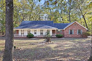 2nd image of 10048 Foxtail Ln