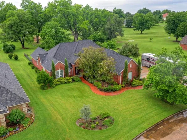 602 Pool Pl, Shawnee, OK 74801