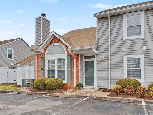 1725 Willow Creek Ct, Virginia Beach, VA 23464