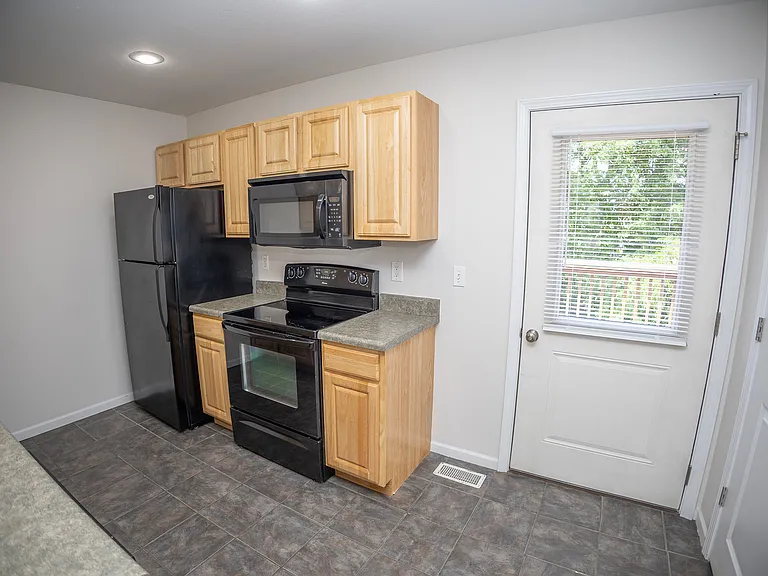 901 Ashley Dr #A — Photo 5
