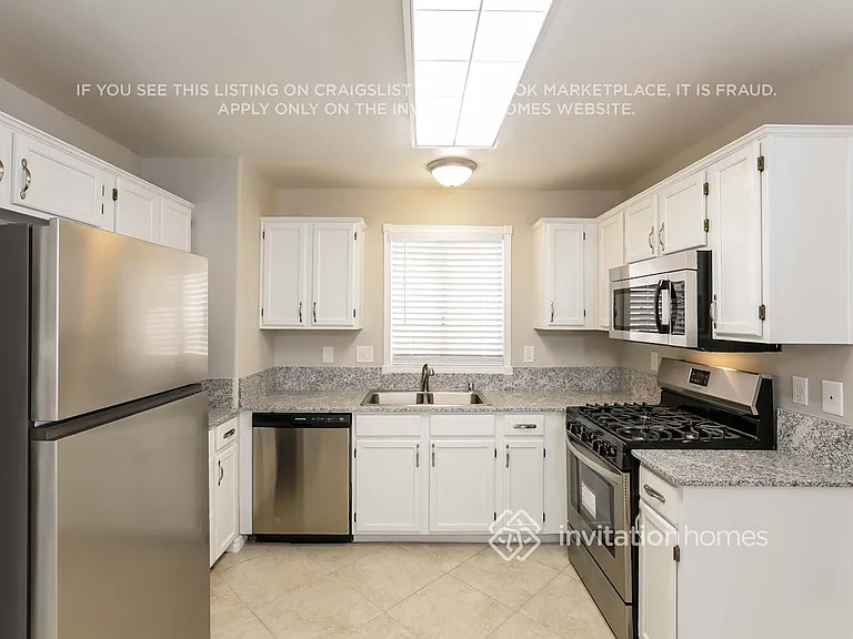 9173 Sparklewood Ct — Photo 5