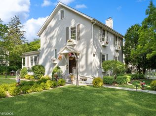 800 Green Bay Rd, Winnetka, IL 60093