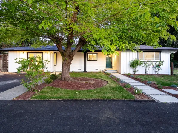 10999 Old Redwood Highway, Windsor, CA 95492