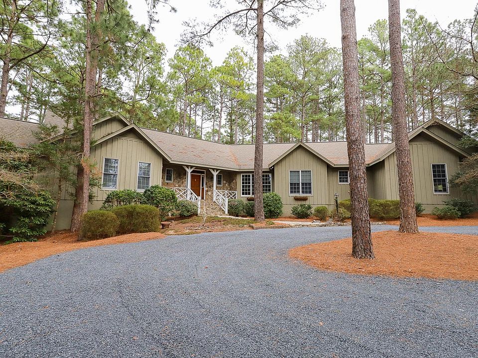 1st image of 14 Linton Ct
