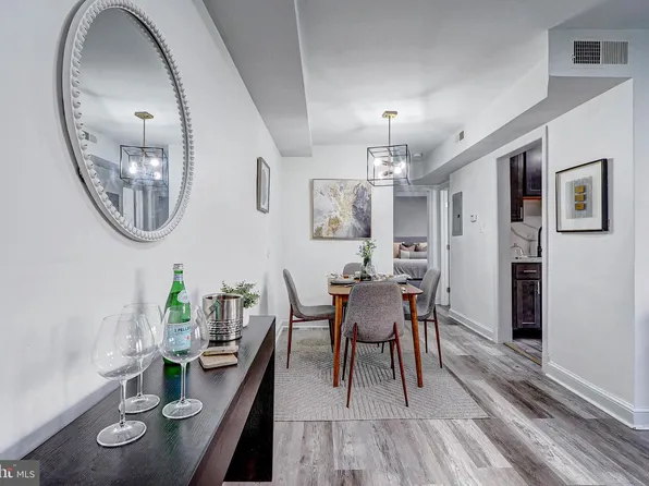 4420 1st Pl NE APT 12, Washington, DC 20011