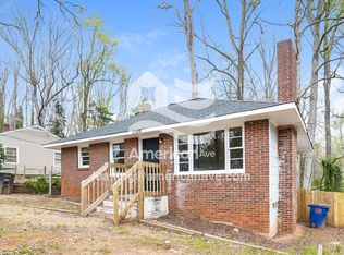 2306 Redbud Ln, Winston Salem, NC 27106