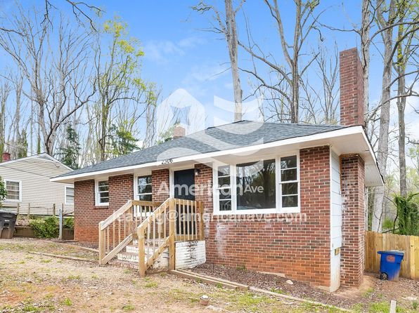 2306 Redbud Ln