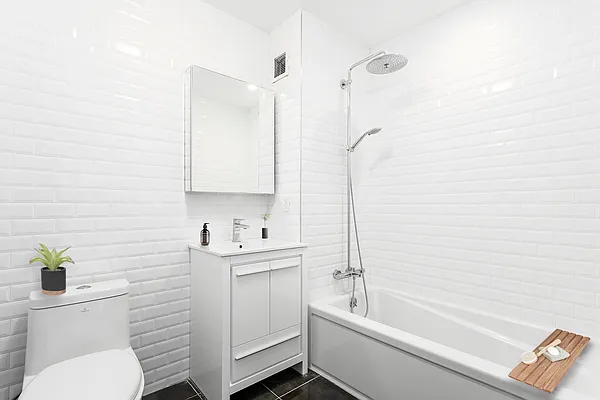 Sold by Compass | media 10