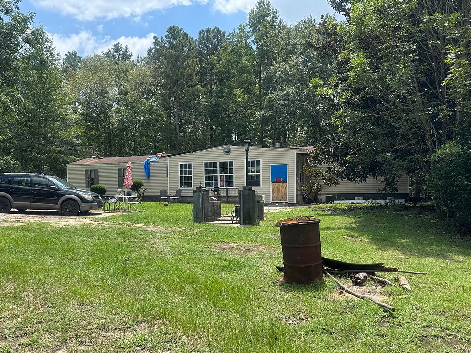 2nd image of 380 Windy Ridge Rd