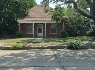 1418 8th St, Woodward, OK 73801