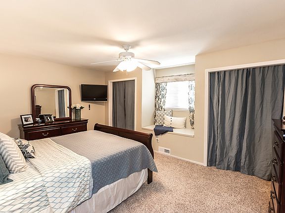 3rd image of 2231 Ryanlee Dr