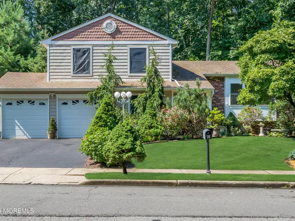10 Glen Arden Drive, Howell, NJ 07731