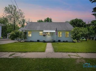 403 Water St, Woodville, OH 43469