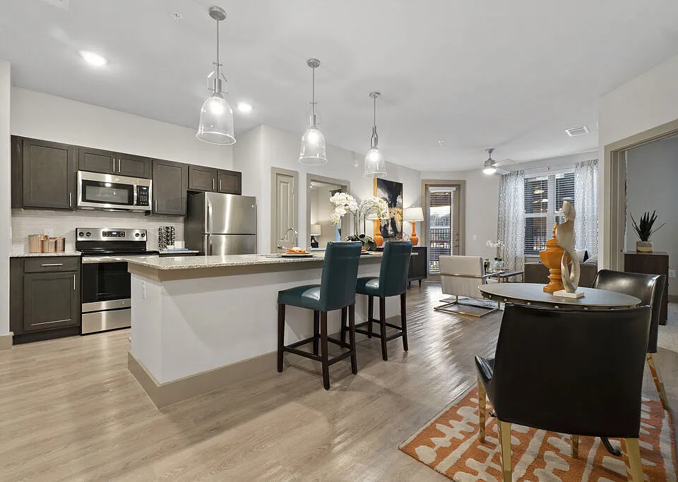 Dominion at Mercer Crossing apartments community photo