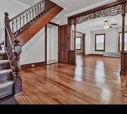 4th image of 1574 Prospect St #1