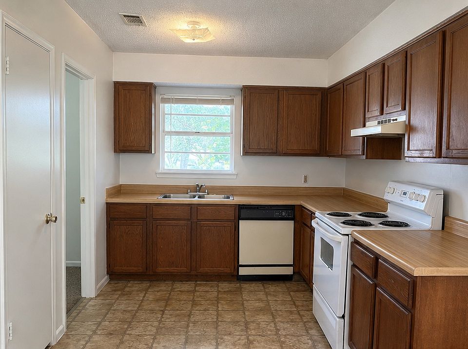 1st image of 1216 Park Ave #2