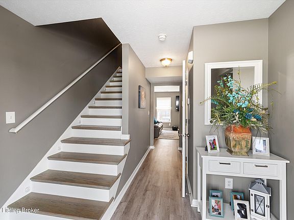 3rd image of 11203 Sandwood Pl