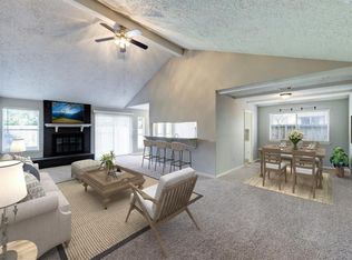 6318 Saragosa Crossing Ln, Houston, TX 77066