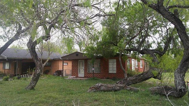 1st image of 629 W Mesquite Ave