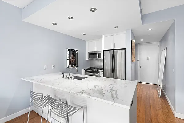Sold by Compass | media 2