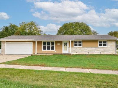 670 Court DRIVE, Hartford, WI, 53027