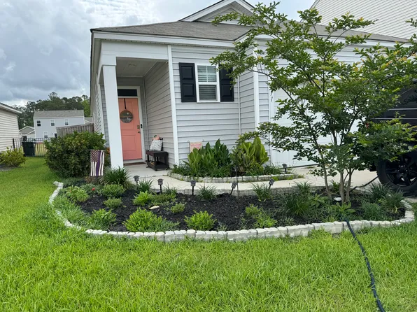 471 Cedarview Rd, Summerville, SC 29486