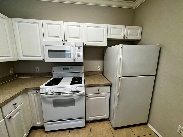 3361 S Kirkman Rd #822 — Photo 12