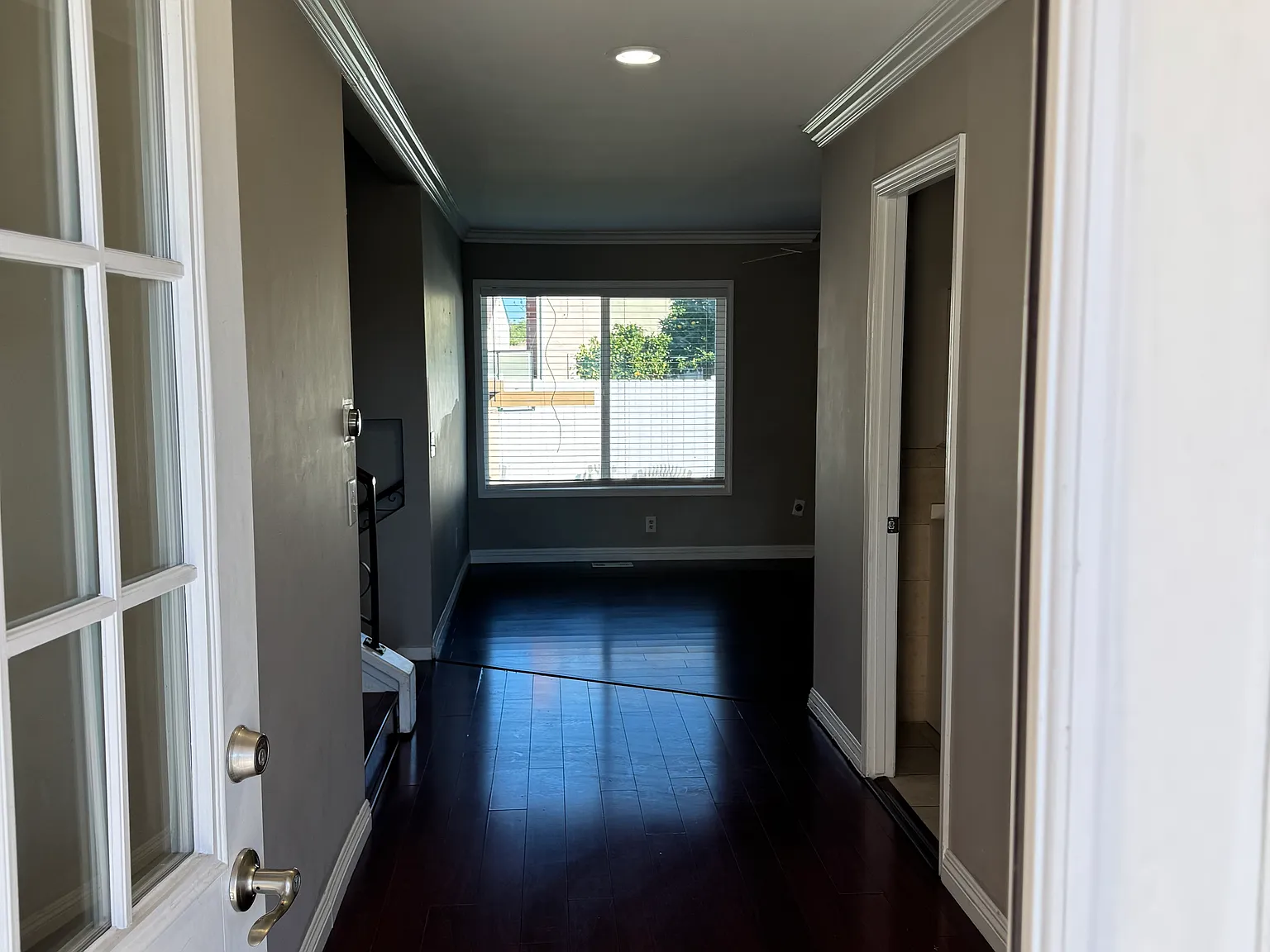 3041 Dardaina Dr — Photo 2