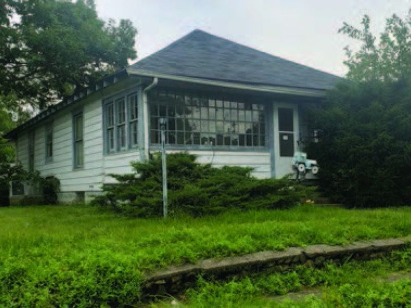 1st image of 1109 N John St
