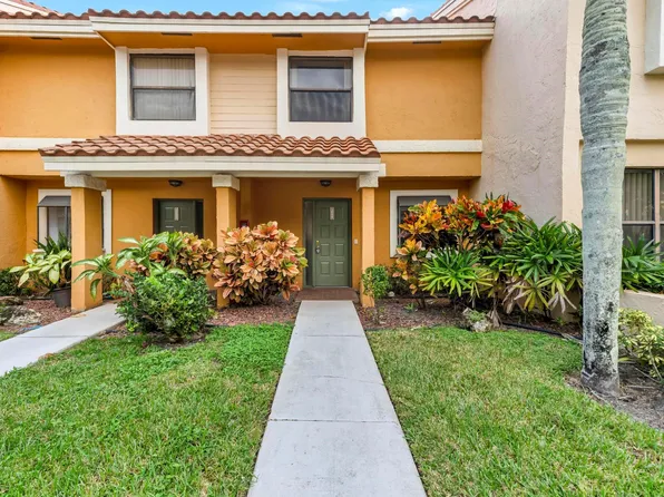 3694 Coral Tree Circle #3694, Coconut Creek, FL 33073