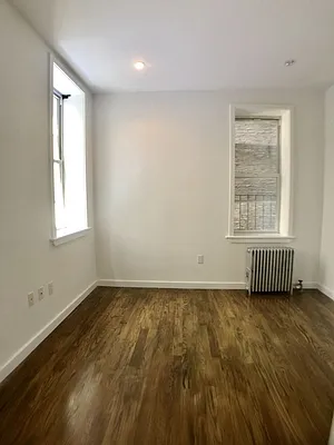 Rented by REAL New York | media 19