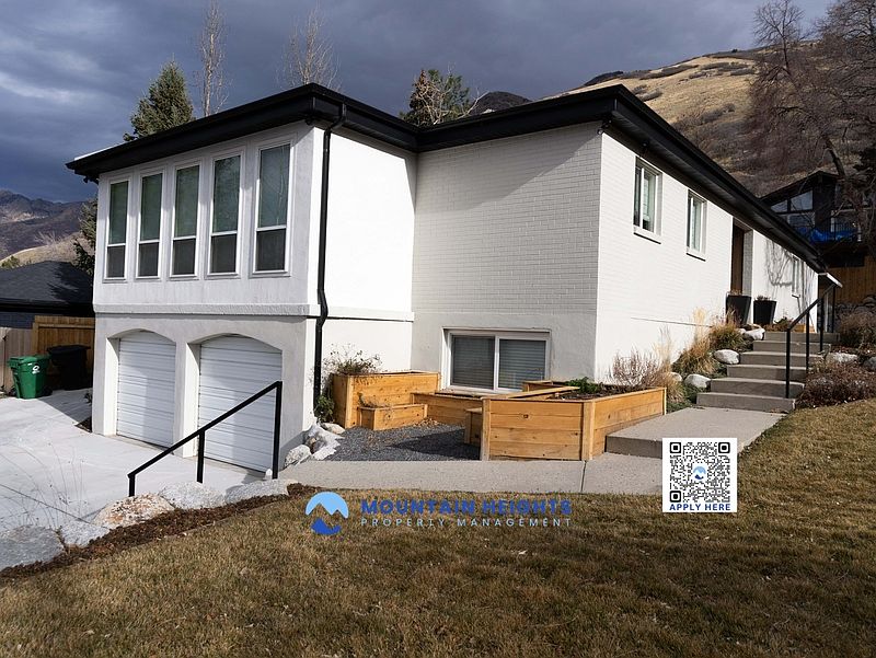 1st image of 8589 S Kings Hill Dr