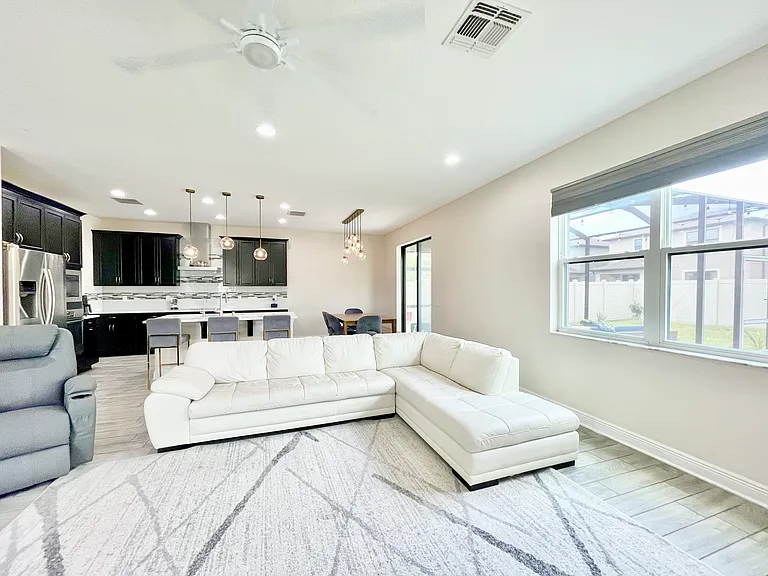 19340 Breynia Dr — Photo 5