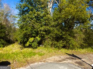 105 E Myrtle St, Saint Marys, GA 31558