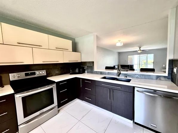 12600 SW 5TH Court #109L, Pembroke Pines, FL 33027