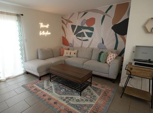 7710 E 1st Ave #ID1097527P, Scottsdale, AZ 85251