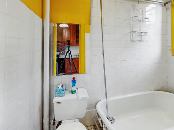 1722 Putnam Avenue image 24 of 30