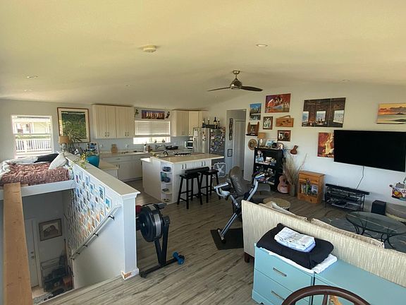 Fully furnished open floor plan