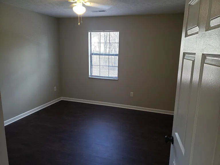 197 Lawson Mill Rd #C — Photo 8