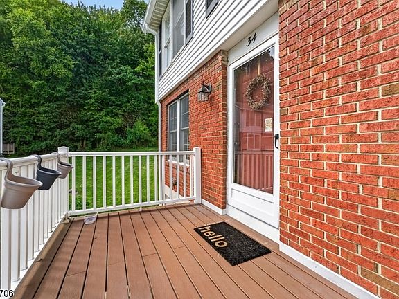 3rd image of 34 Cambridge