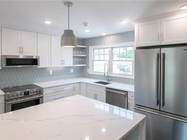 118 Ruggles Ave #101 — Photo 15