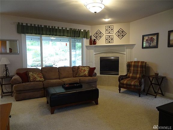 5th image of 18001 118th Avenue Ct E