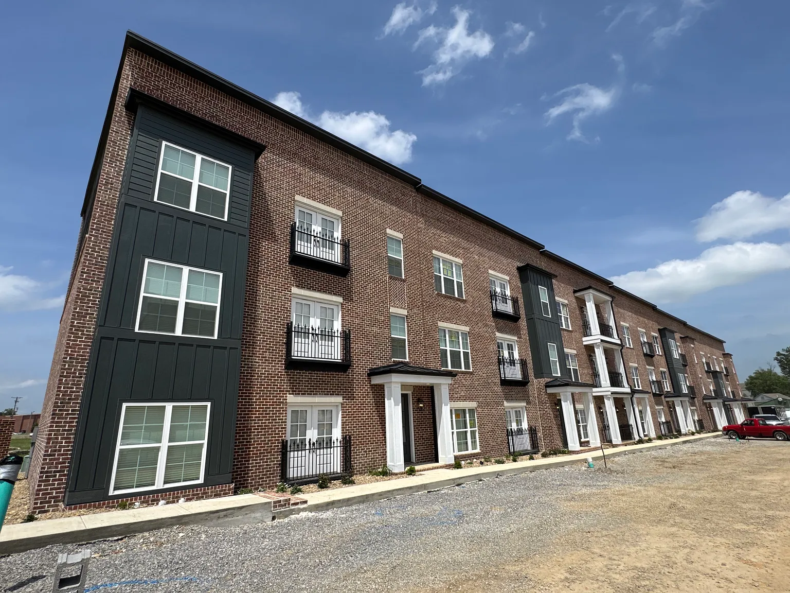 2 bed, 1350 sqft, $1,450 — Photo 3