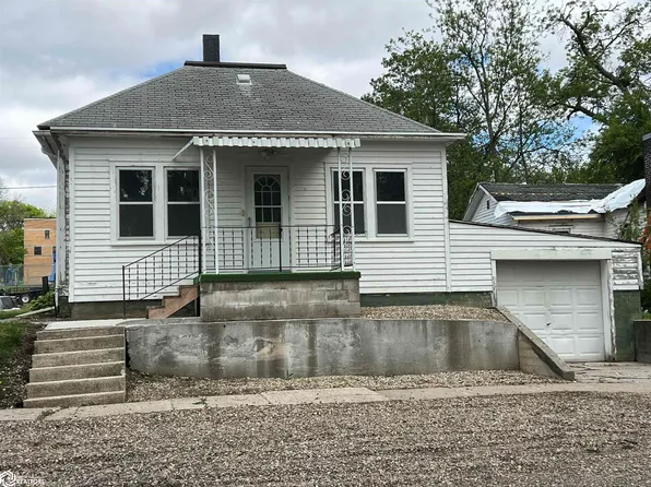 307 Cedar Ave, Charter Oak, IA 51439