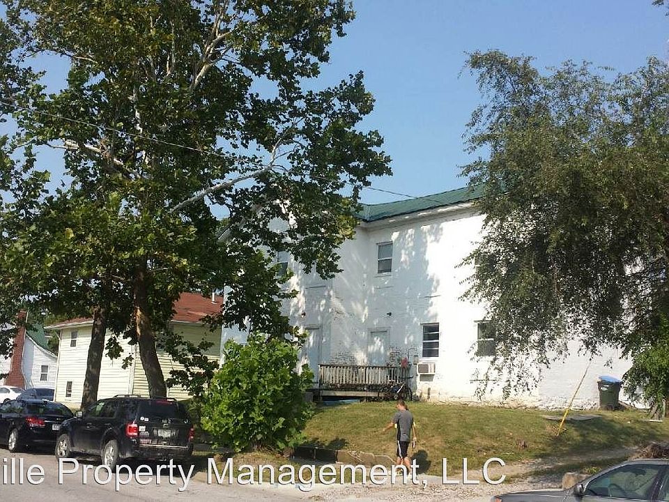 1st image of 505 S High St APT 6