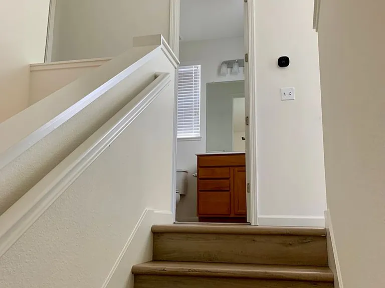 1900 Monroe Ct #100 — Photo 12