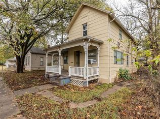 407 S Broadway St, Fort Scott, KS 66701